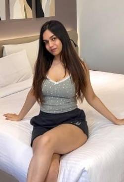 Allahabad escort in hotel